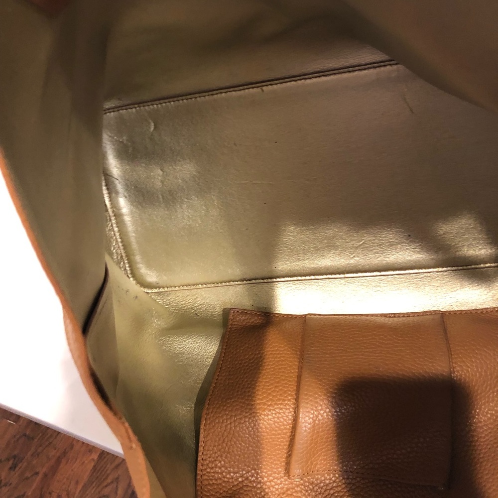 Tory Burch Perry Tote - Picture 6 of 7